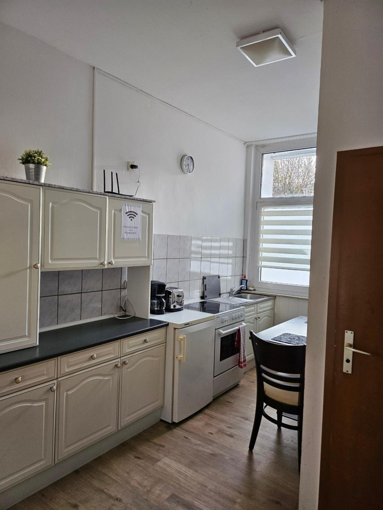 Pension An Der Zeche Essen Esterno foto